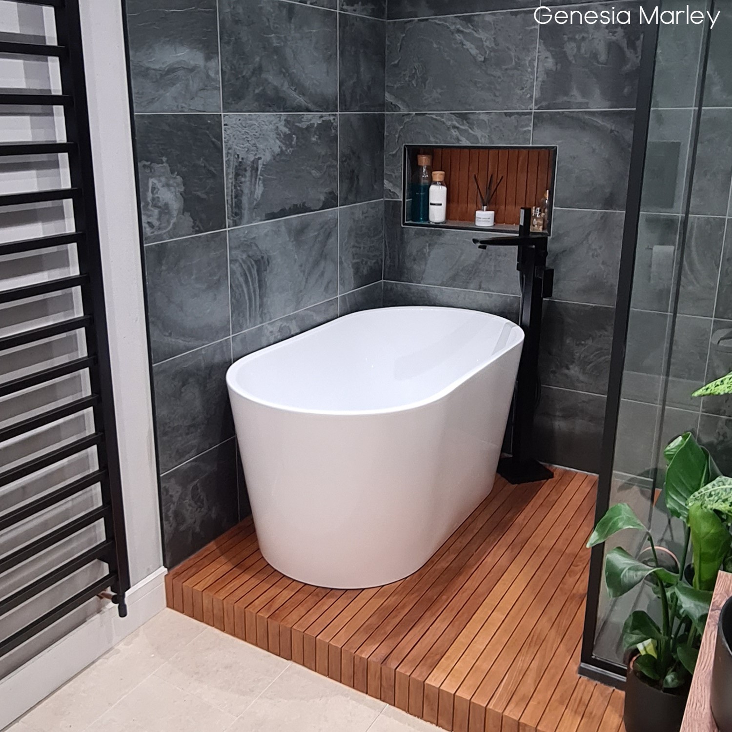 Stylish Small Baths for Luxury Bathrooms | C.P Hart